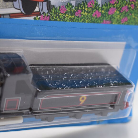 Donald No. 9 - Thomas the Tank Engine & Friends Ertl Collection Diecast 1993 - Picture 10 of 12